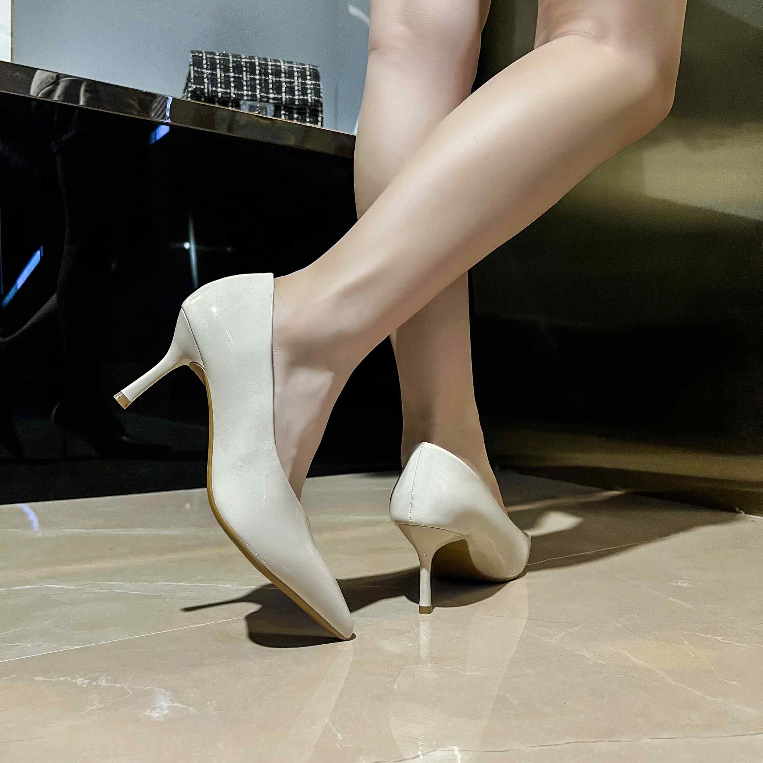 KËPUCA ME TAKE PER FEMRA 6-881-2BG      