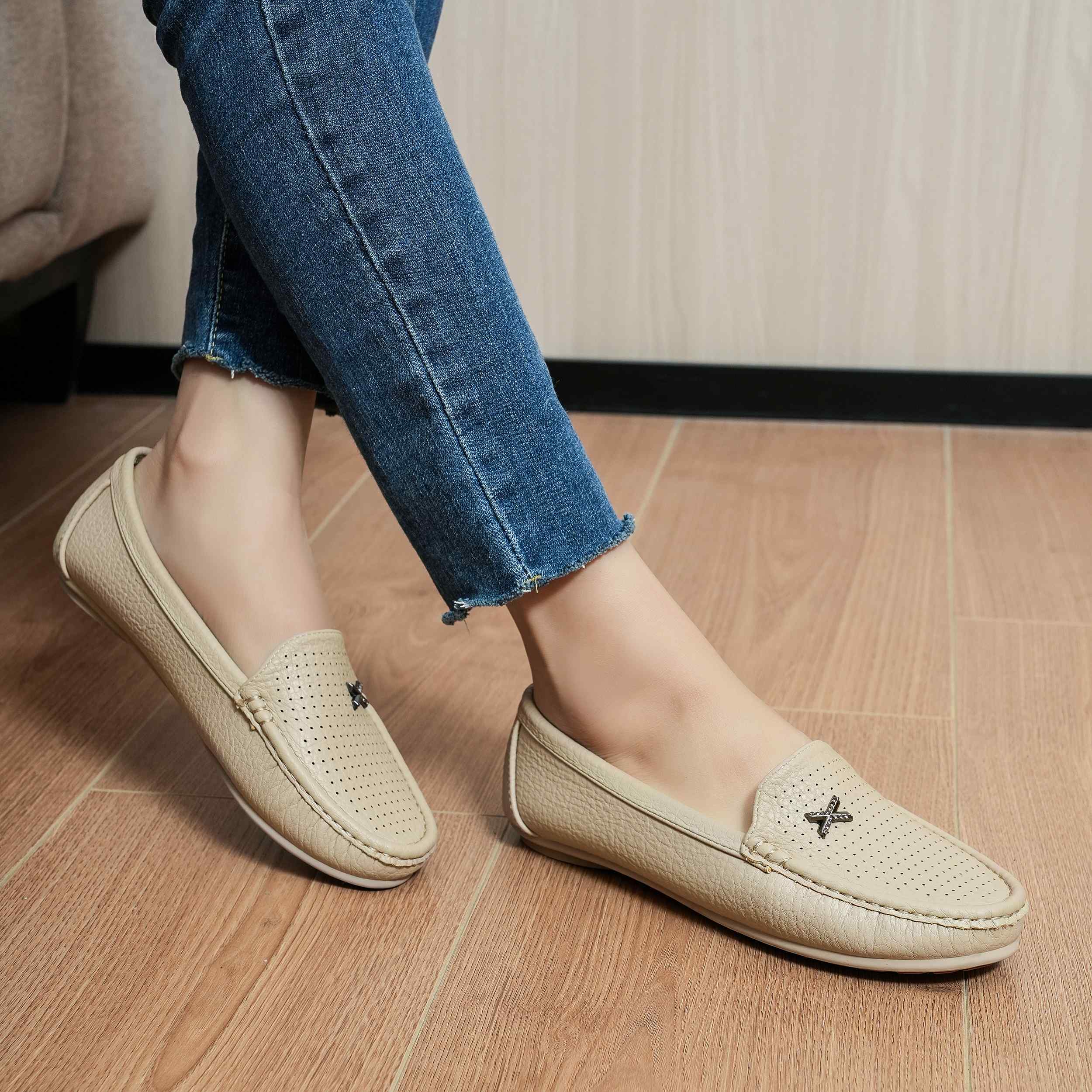 KËPUCA PER FEMRA DN669-7-10 KHAKI       