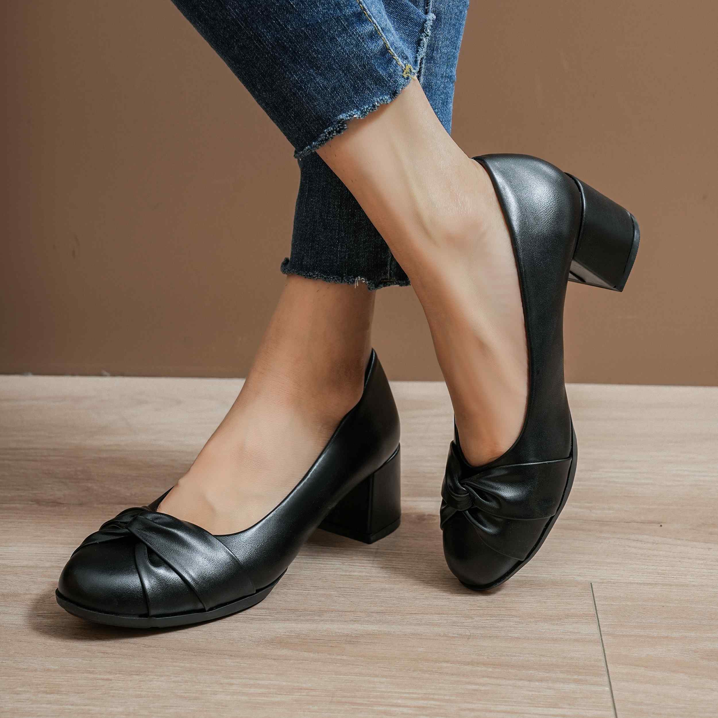 KËPUCA PER FEMRA CY1675-5 BLACK         