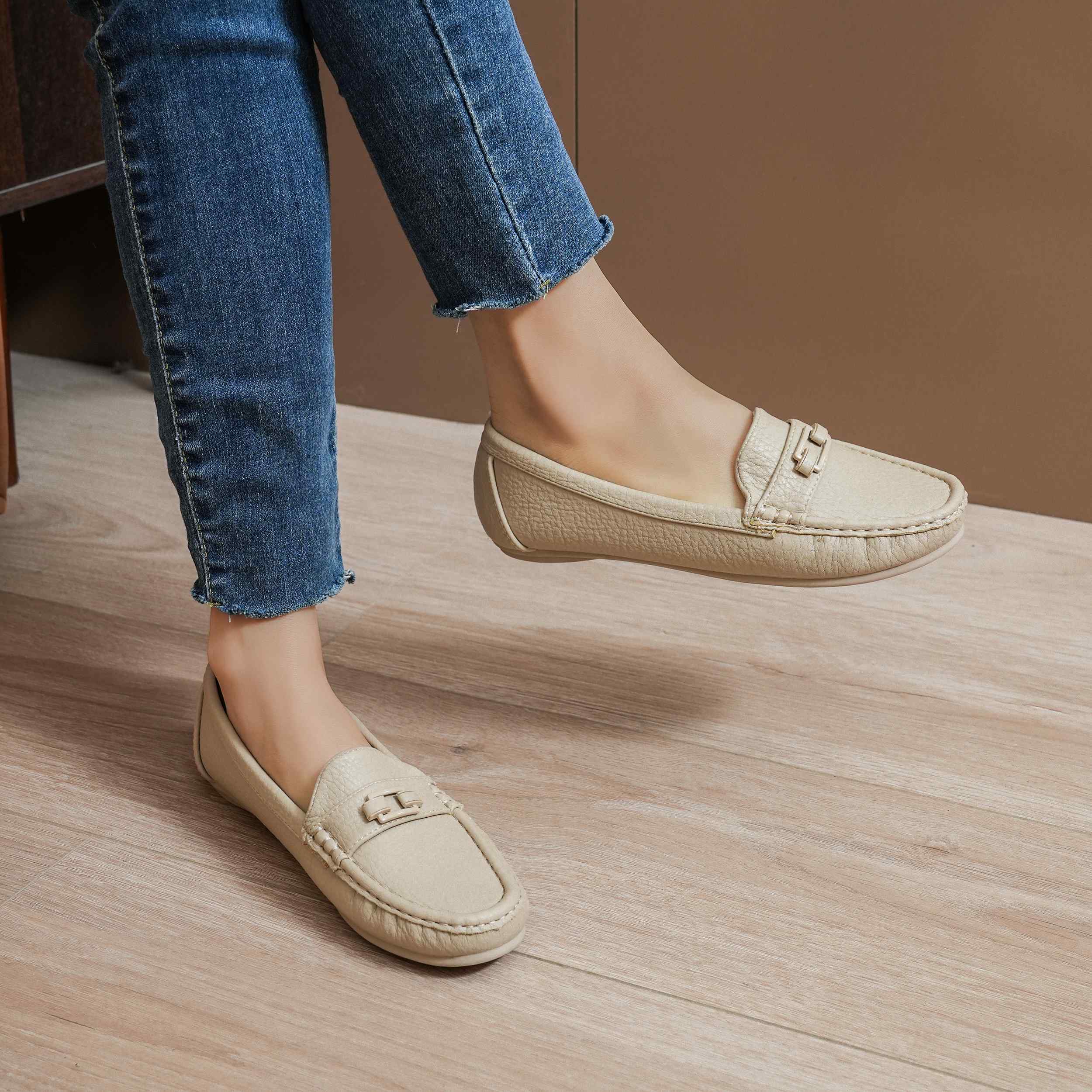 KËPUCA PER FEMRA DN669-3SD KHAKI        