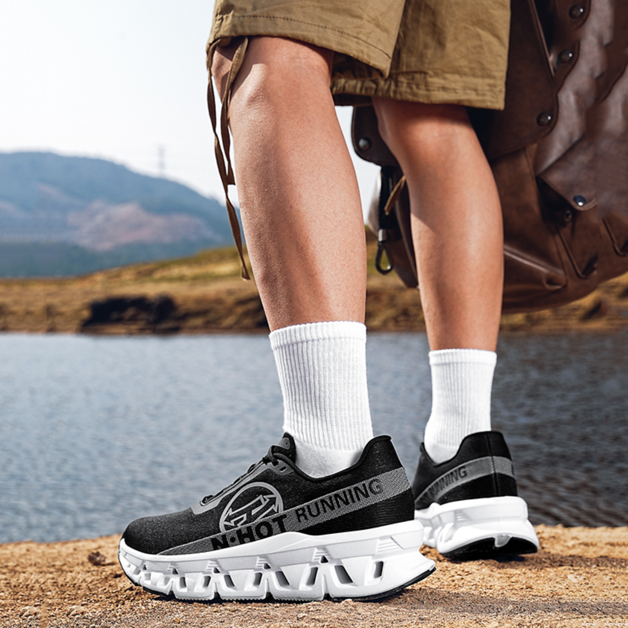 ATLETE PER MESHKUJ A389-002             