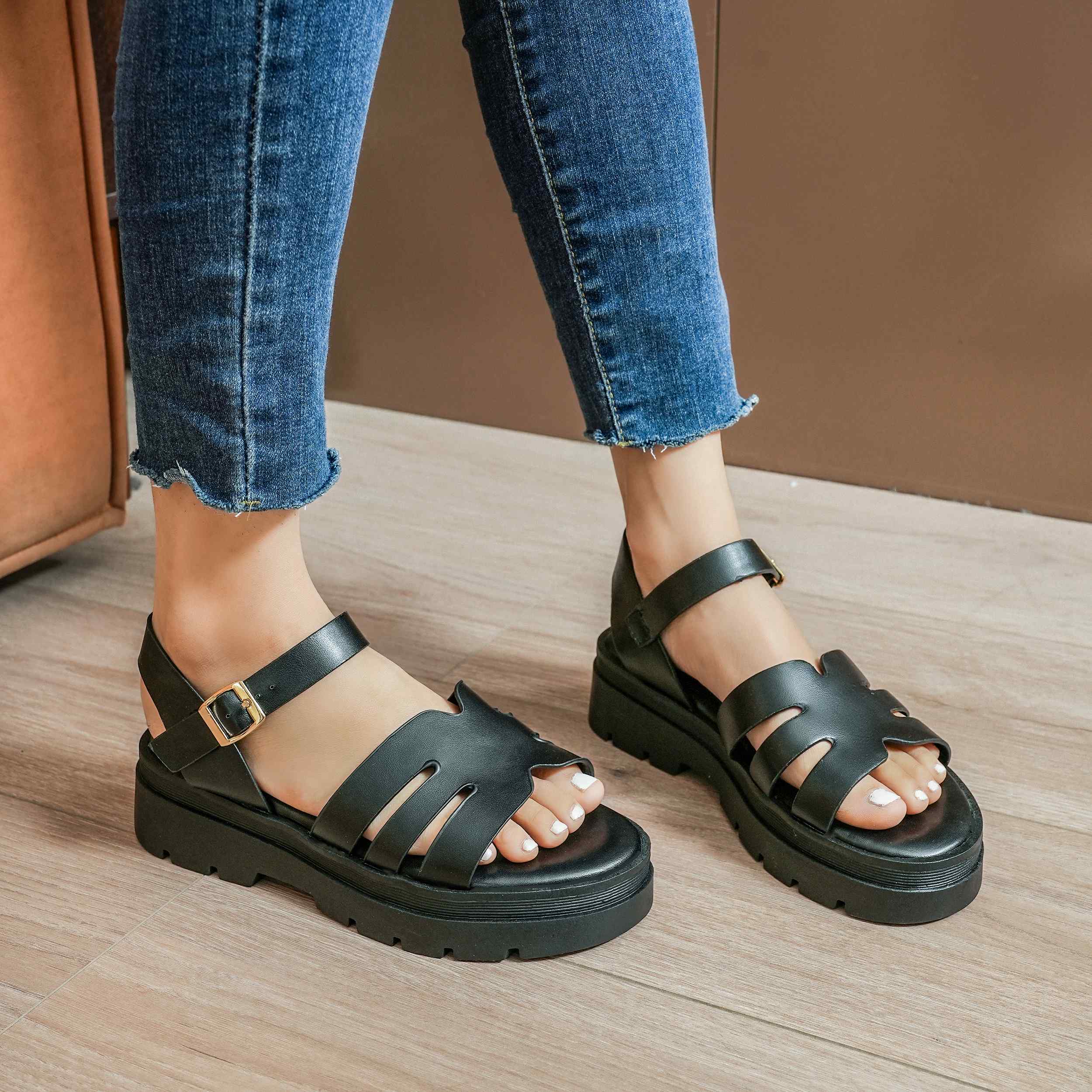 SANDALE PER FEMRA D961-1 BLACK          