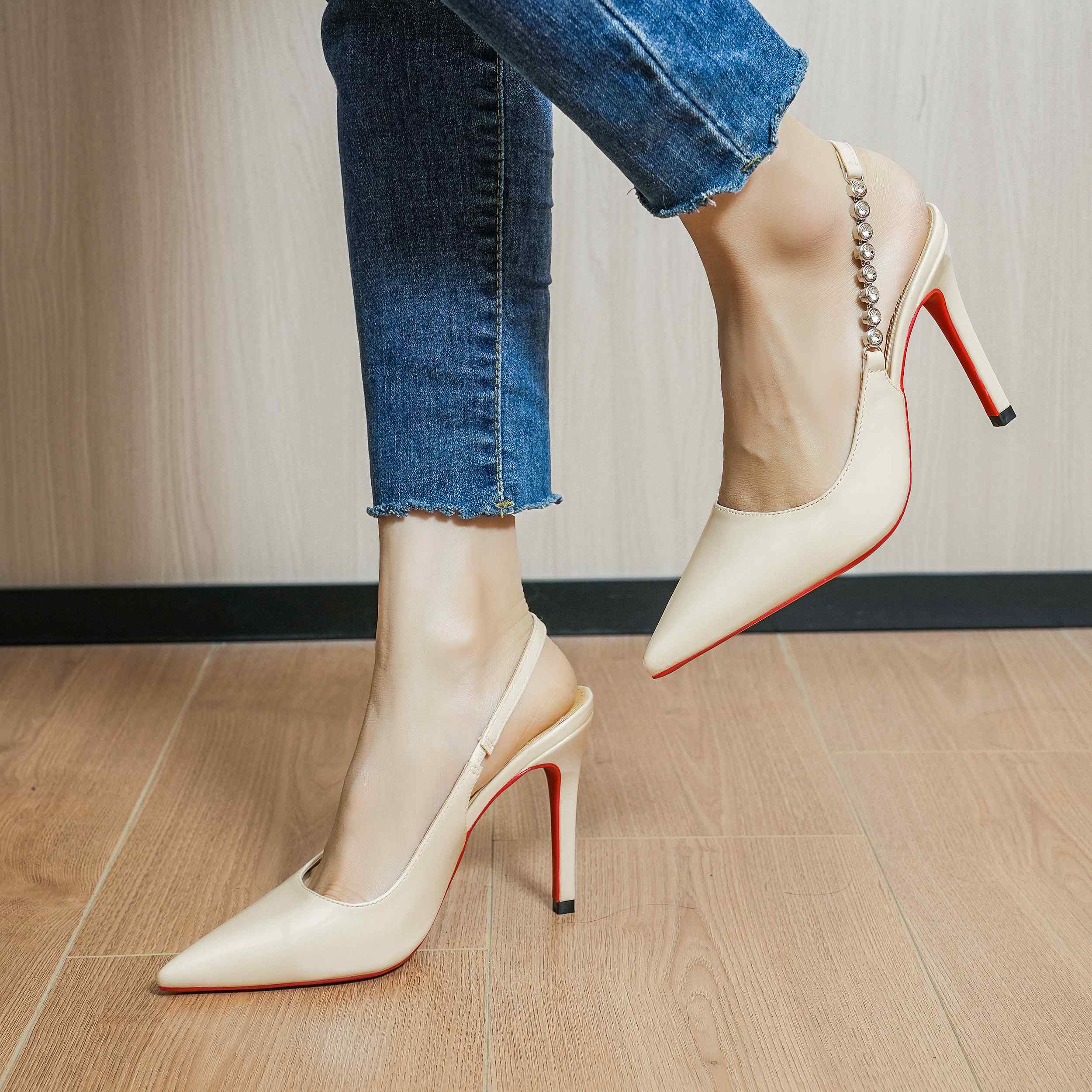 SANDALE PER FEMRA A-2 BEIGE             