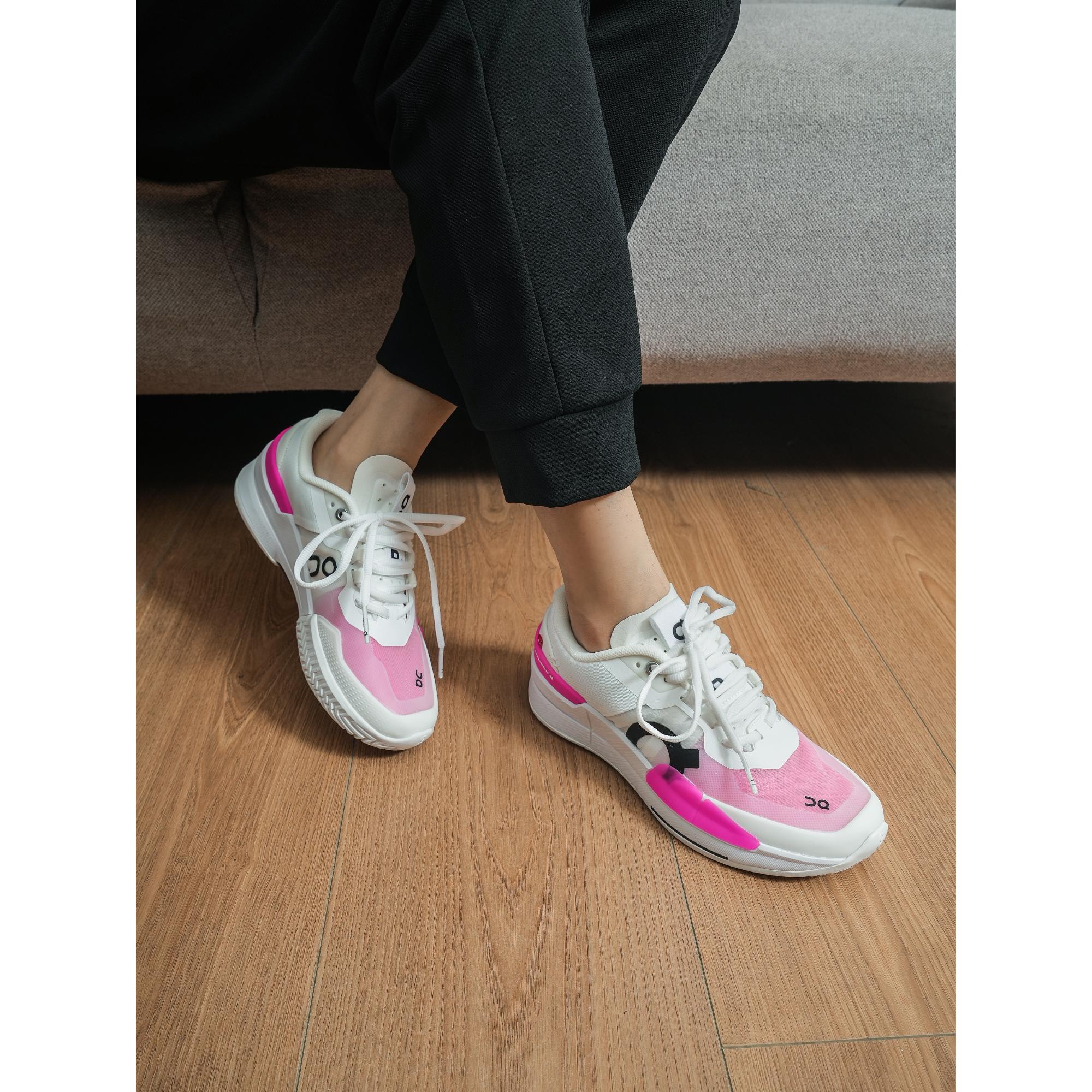 ATLETE PER FEMRA W115-4                 