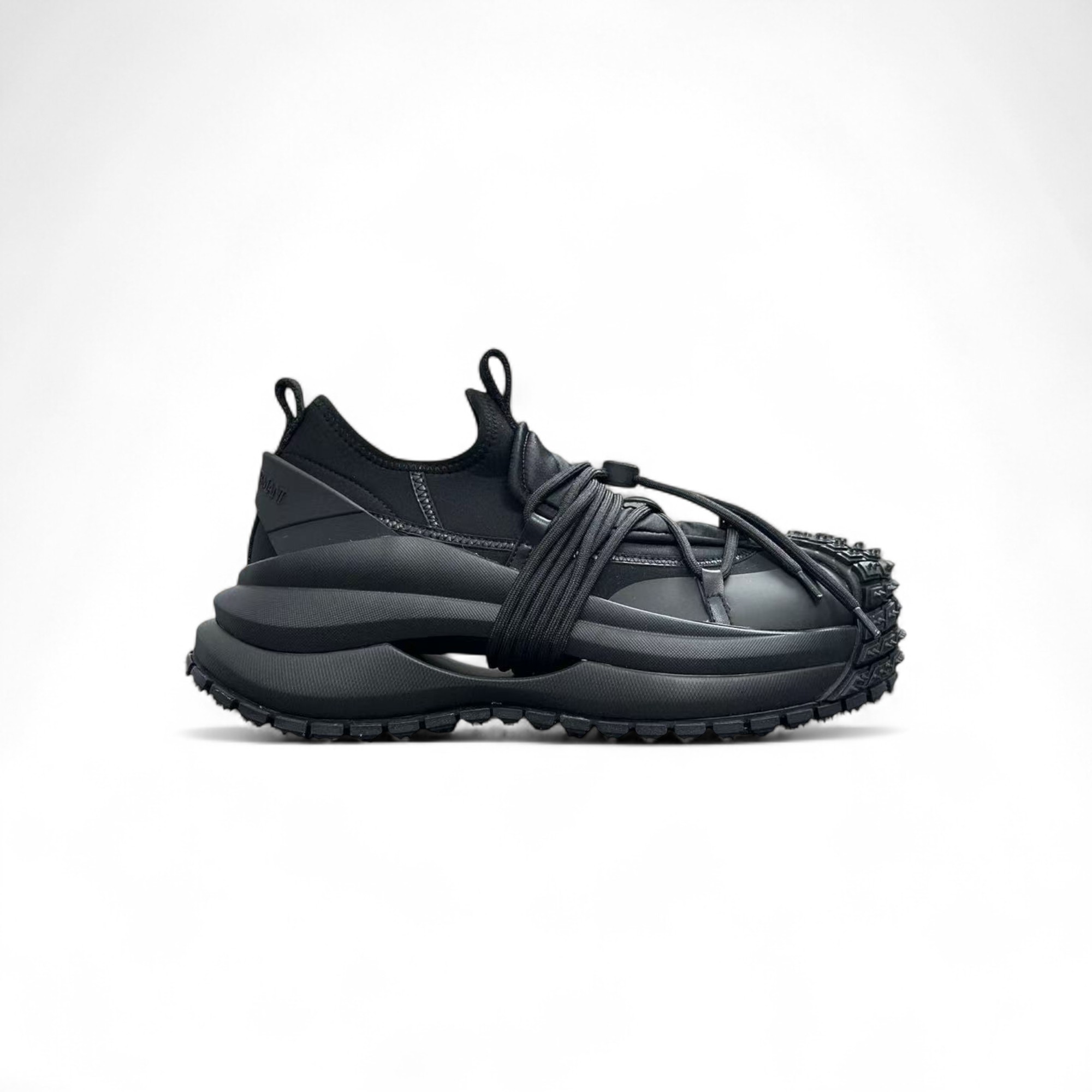 ATLETE PER MESHKUJ PB-01                